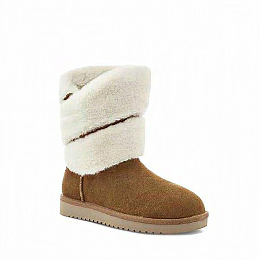 Koolaburra by UGG Dezi Short Boot.